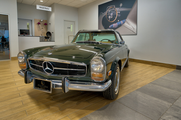 Momentum Marketing Buffalo Mercedes Benz -67
