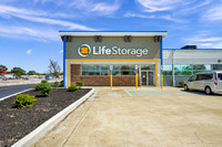 Life Storage 2590 Military Rd Niagara Falls, NY. (1)